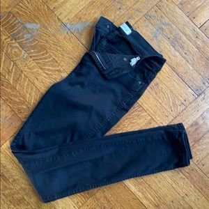Madewell 10” Tall High Rise Skinny Jeans in Black